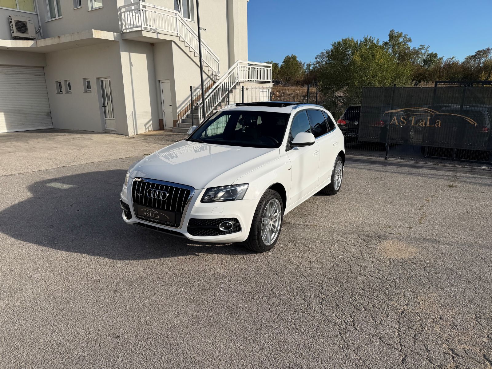auto dealership family day event