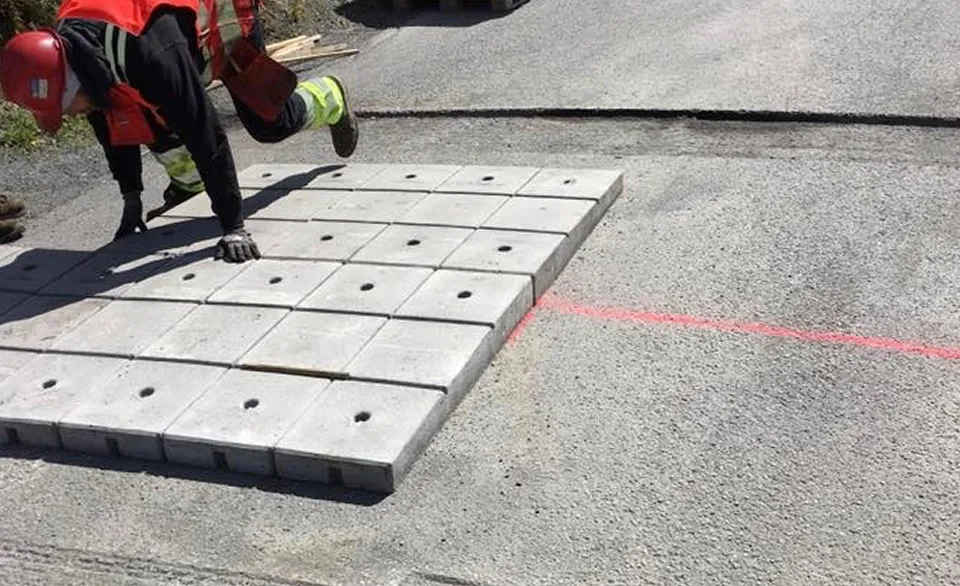 Legging av fartshump