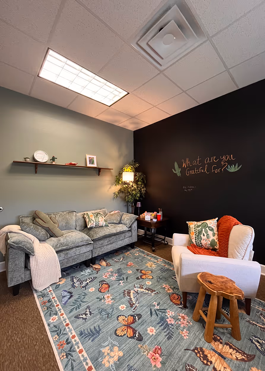 cozy therapy office. Cactus Counseling & Art Therapy in Houston TX. Trauma, art, and perinatal mental health therapy.