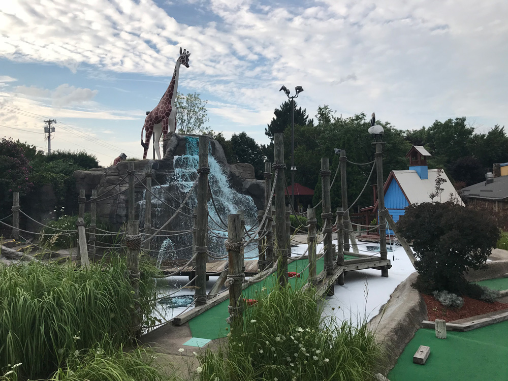 Mini golf at Clubhouse in Greece
