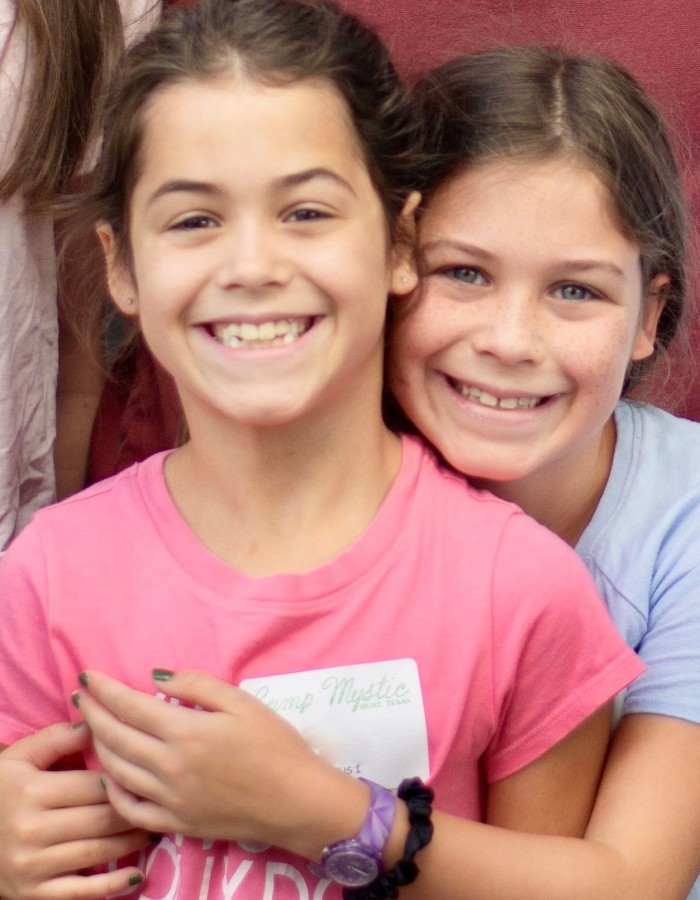 Hanna & Rebecca Lawrence