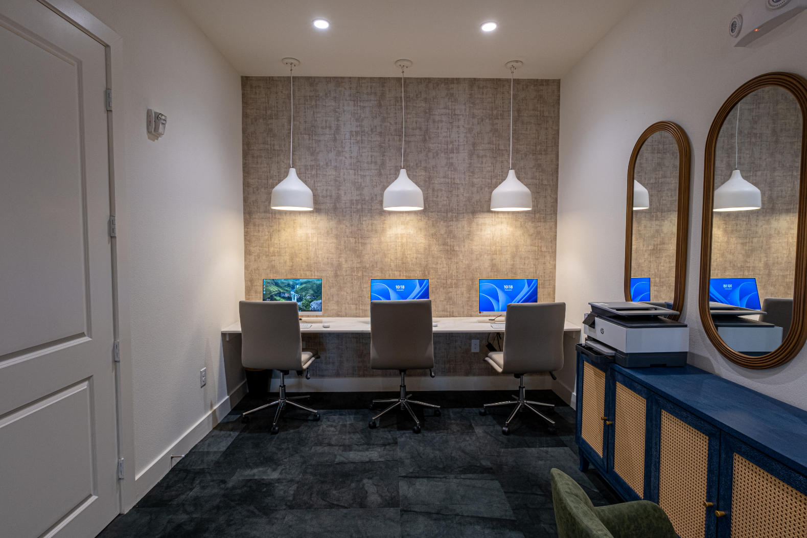 Business Center with desks and computers