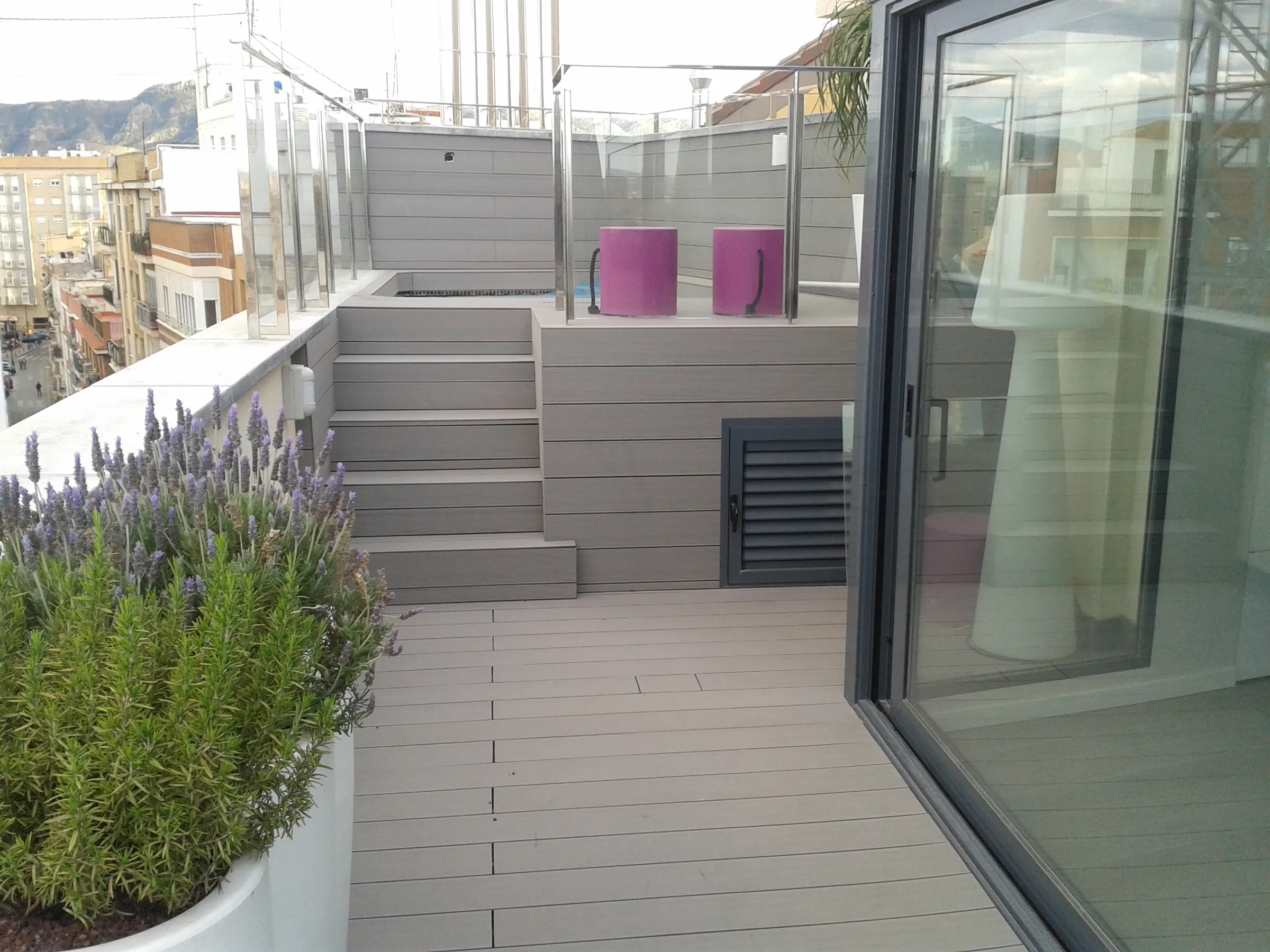 Tarimatec composite decking installed