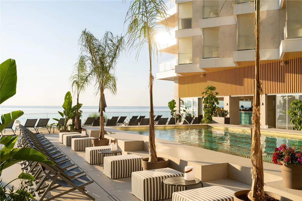 The sea-facing pool terrace at Hotel Spa Porta Maris by Melia, now INNSiDE Alicante Porta Maris, Alicante