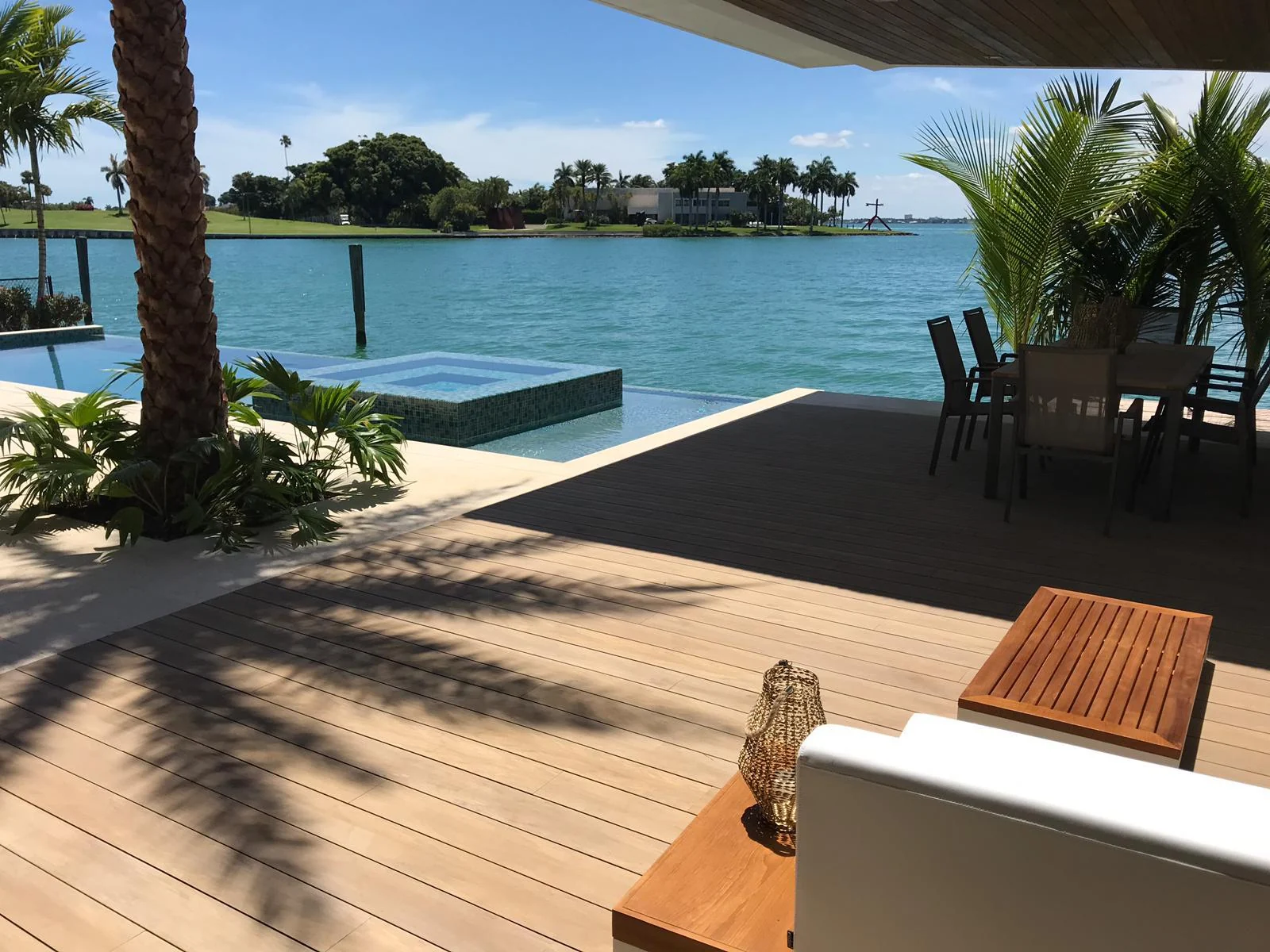 Tarimatec composite decking installed