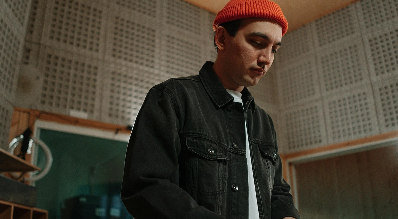 Arbeit in professionellen gosh! Recording-Studio für Audio Branding.