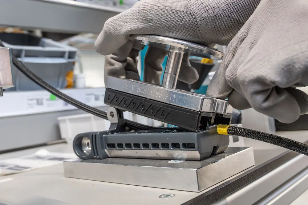 Einbau des UNITRONIC® FD P Plus