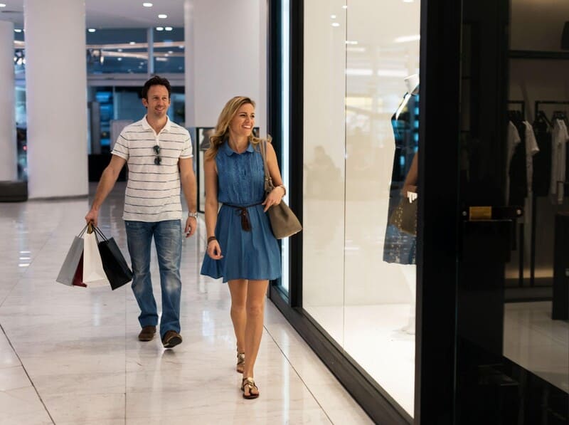 Dubai Outlet Mall entrance luxury discount shopping 1200 brands Dubailand investment near Wadi Al Safa 7 property