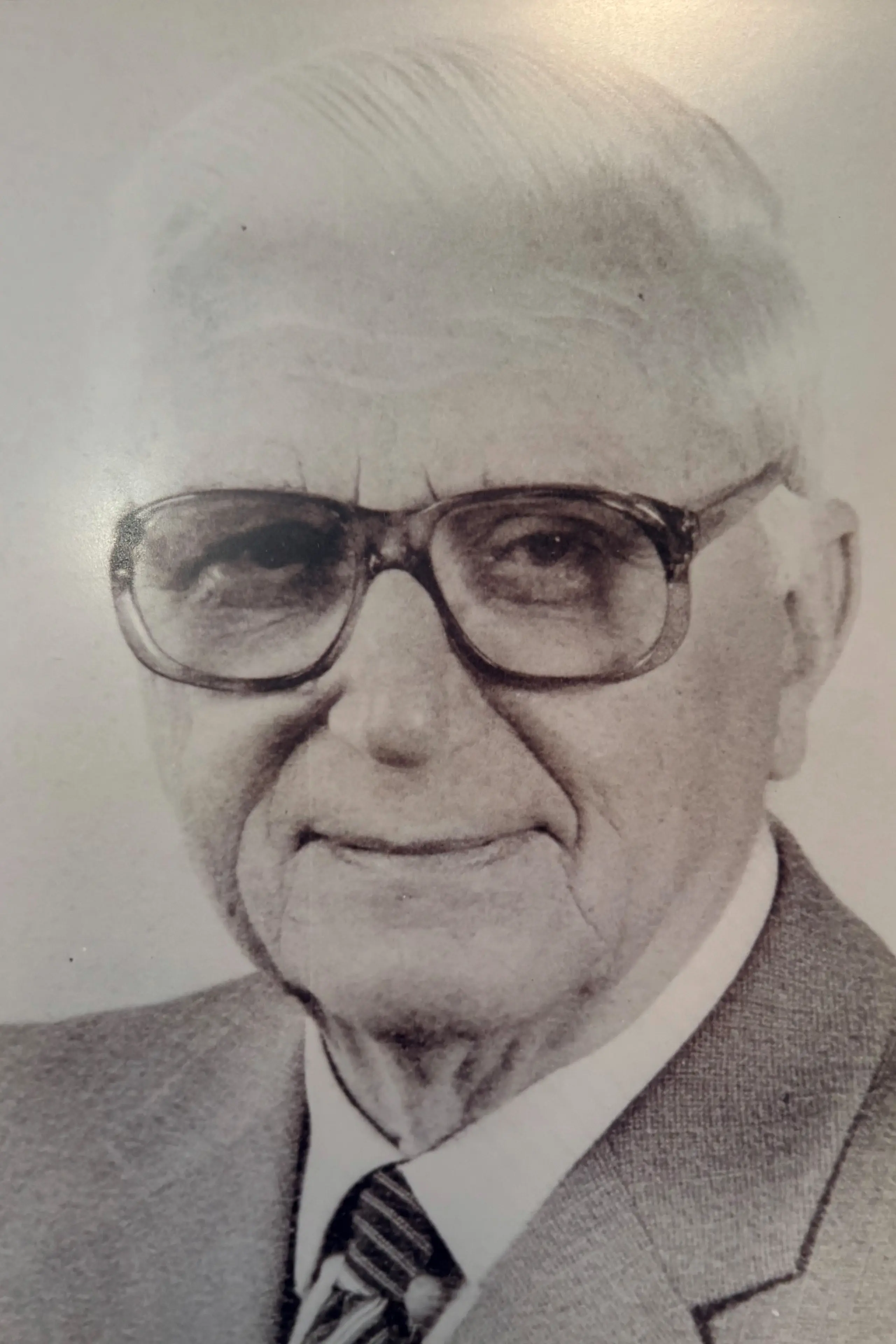 Historisches Porträt von Friedrich Büttner