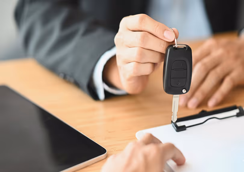 Directe liquiditeit via verkoop- en terughuur van auto.