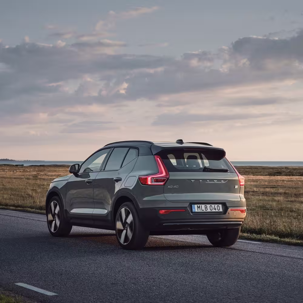 Volvo XC40 lease