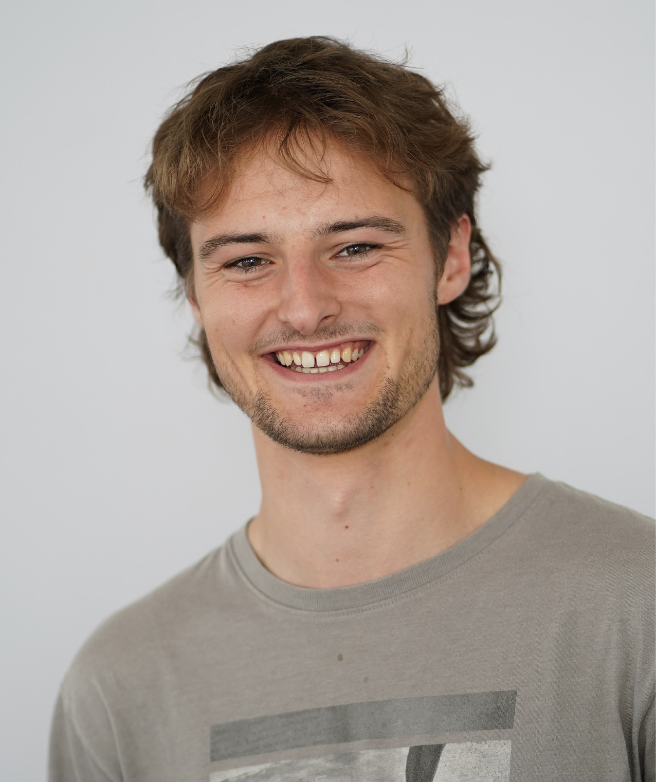 Headshot of Tom Hayes