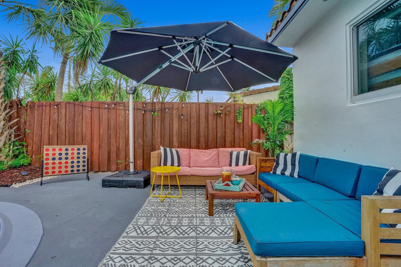 Villa Roosevelt outdoor lounge area