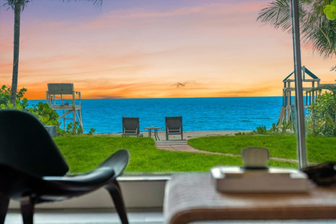 Oceanfront villa with private beach access – photo 4 of 5