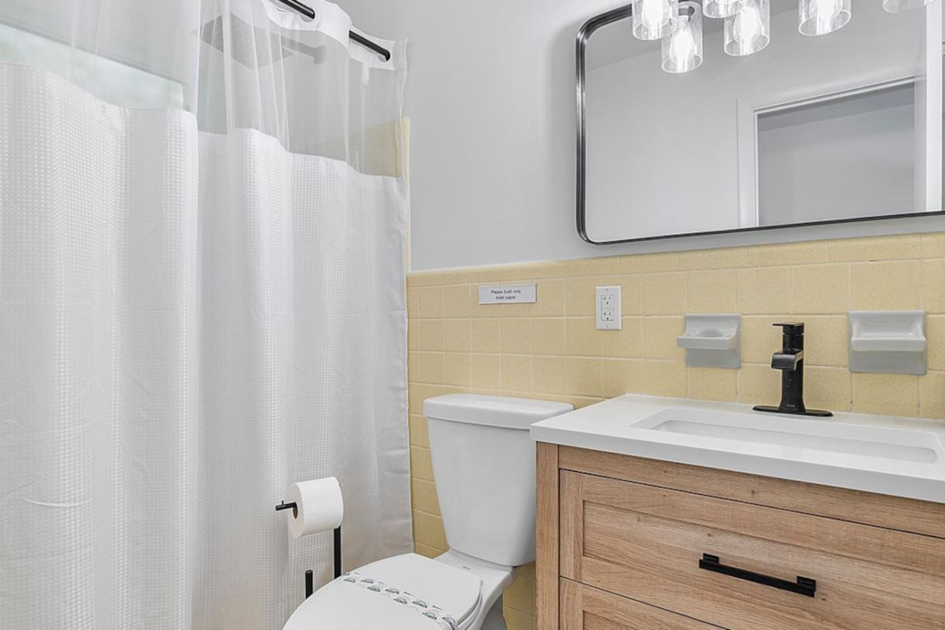 Beachside Efficiency vacation rental – photo 9 of 10