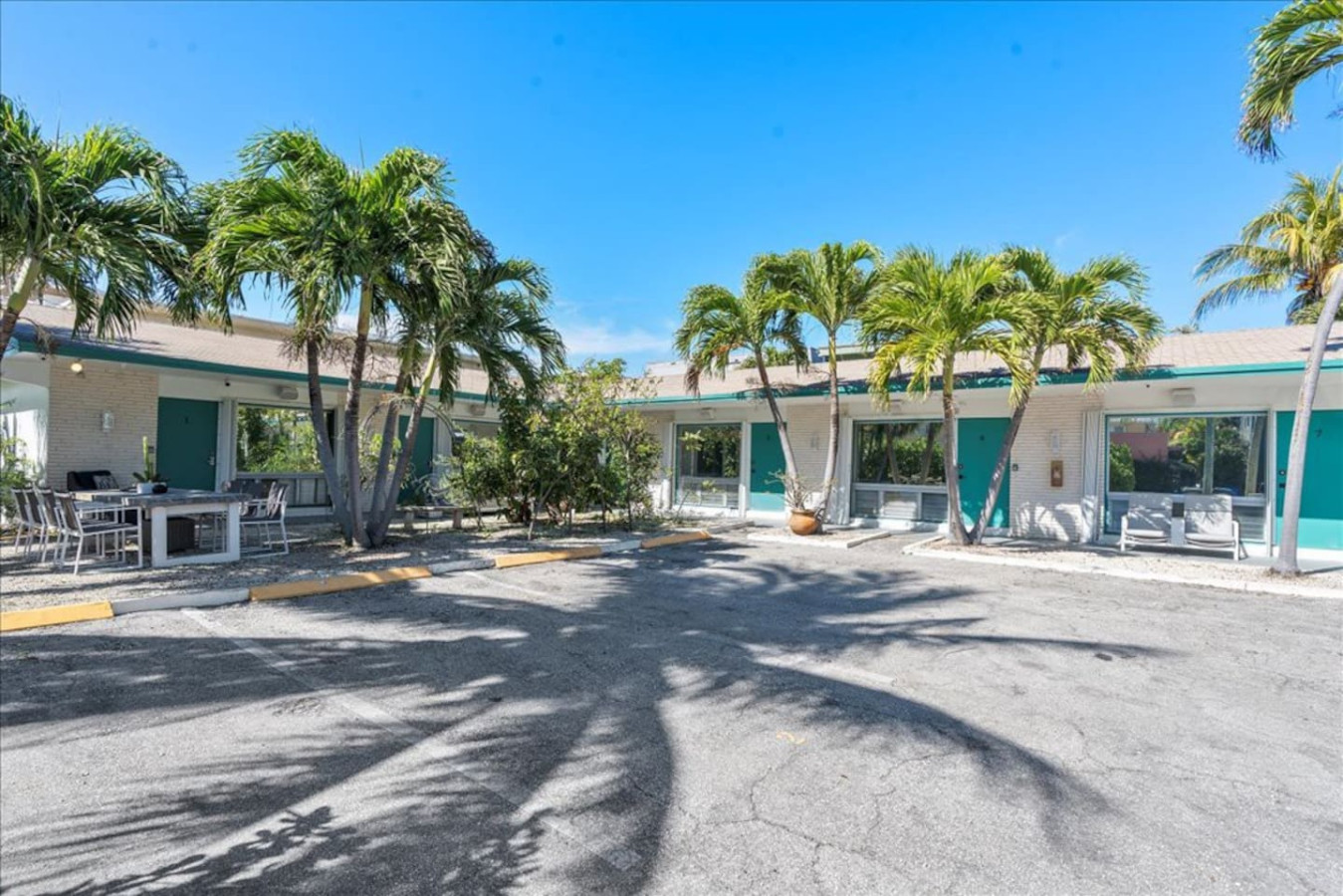 Beachside Studio vacation rental – photo 6 of 10