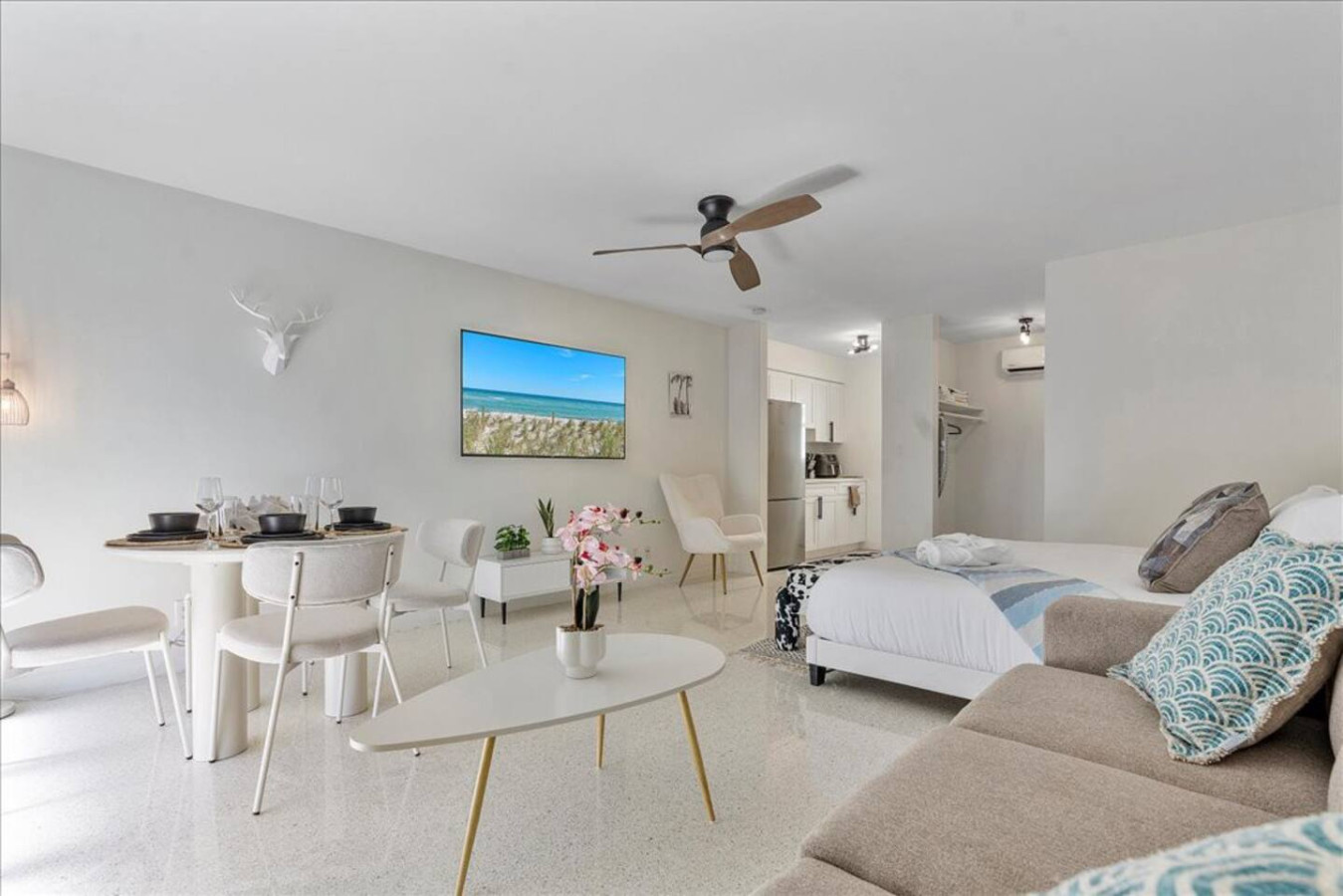 Beachside Studio vacation rental – photo 10 of 10