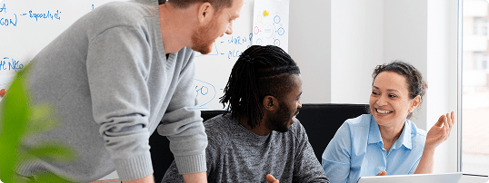 Équipe en pilotage de projet digital