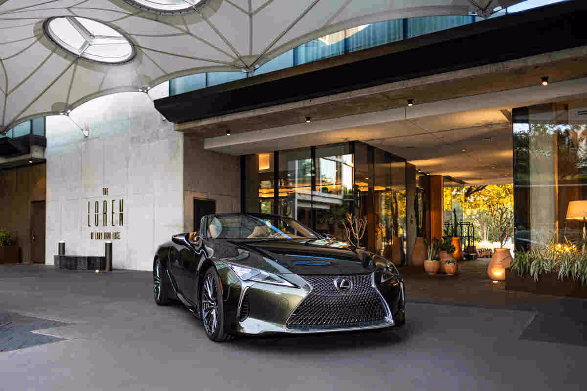 Lexus in Drive