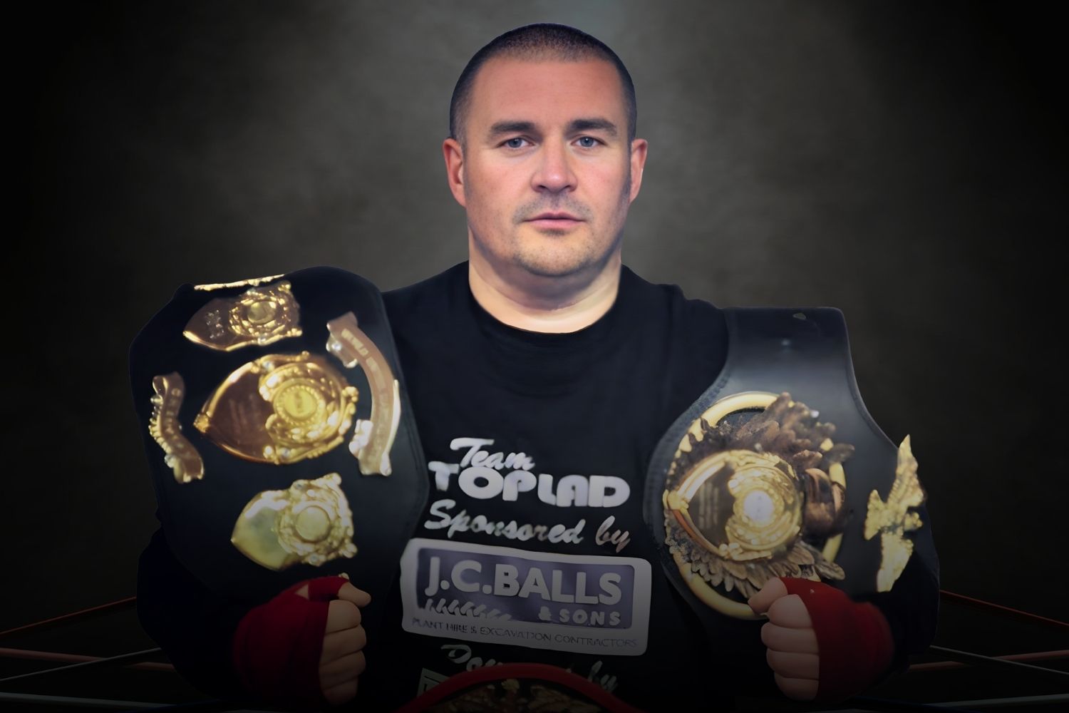 Lee Wrag Former 4 x Kickboxing champion