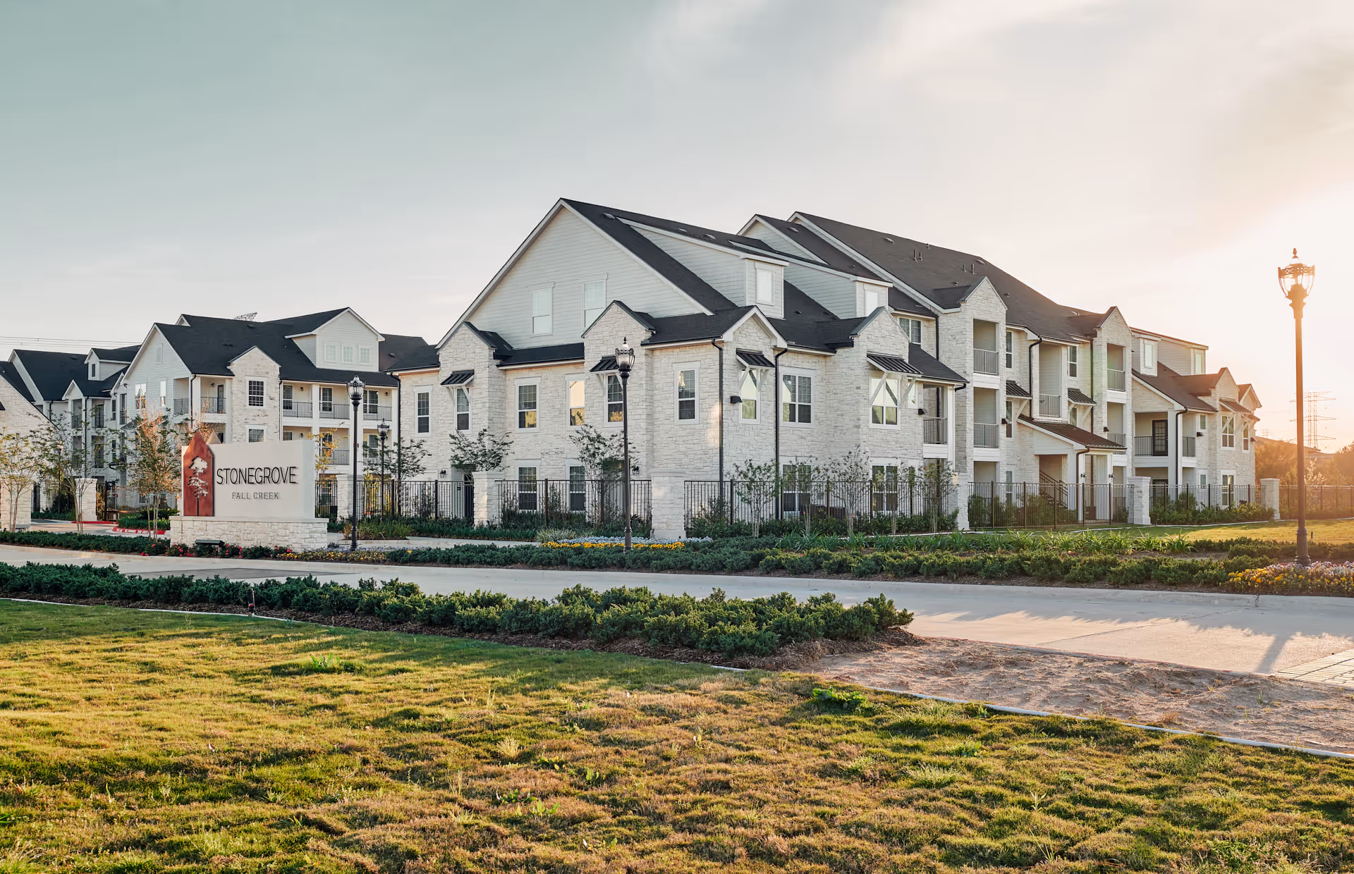 Stonegrove sign exterior