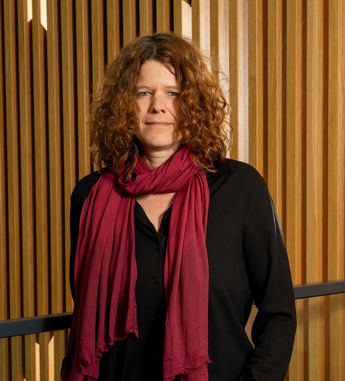 A picture of Dr Nadine Kroher.
