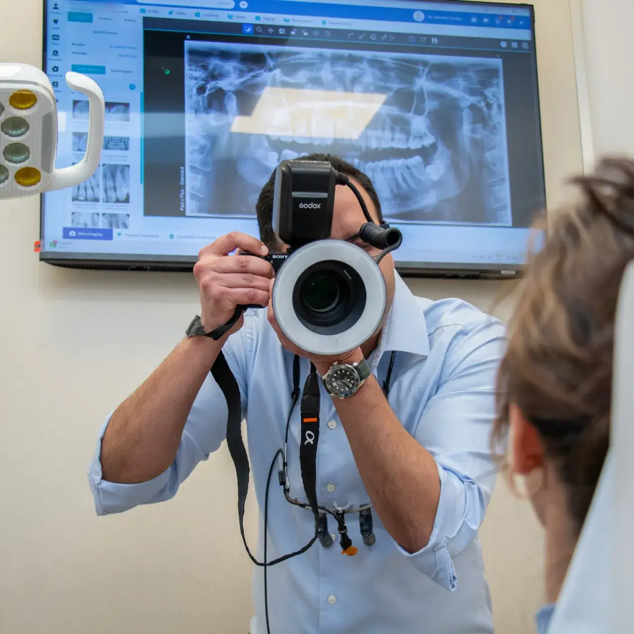 Interactive Photo of JW Family Dentistry in Burlington, ON