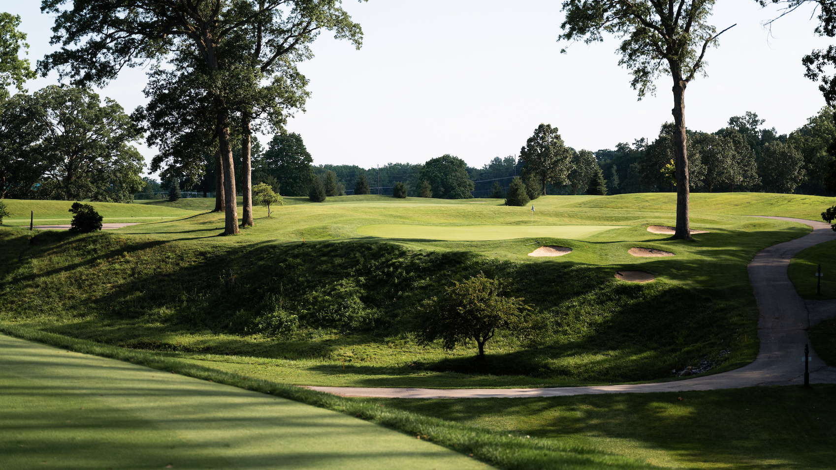 Weekend Chat: Walk Off the Golf Course?