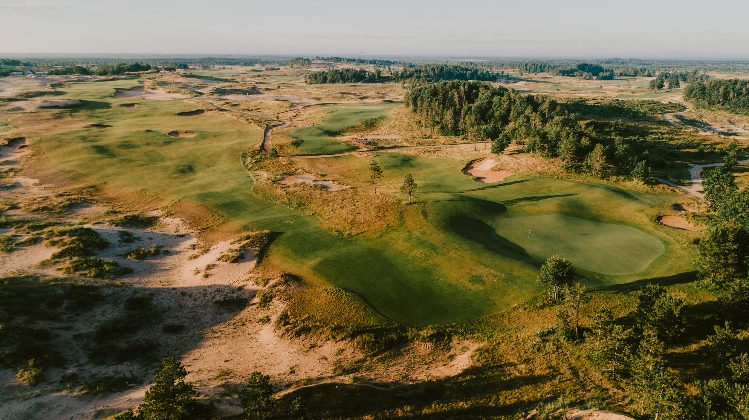 Weekend Chat: Bringing Non-Golfers to Golf Courses