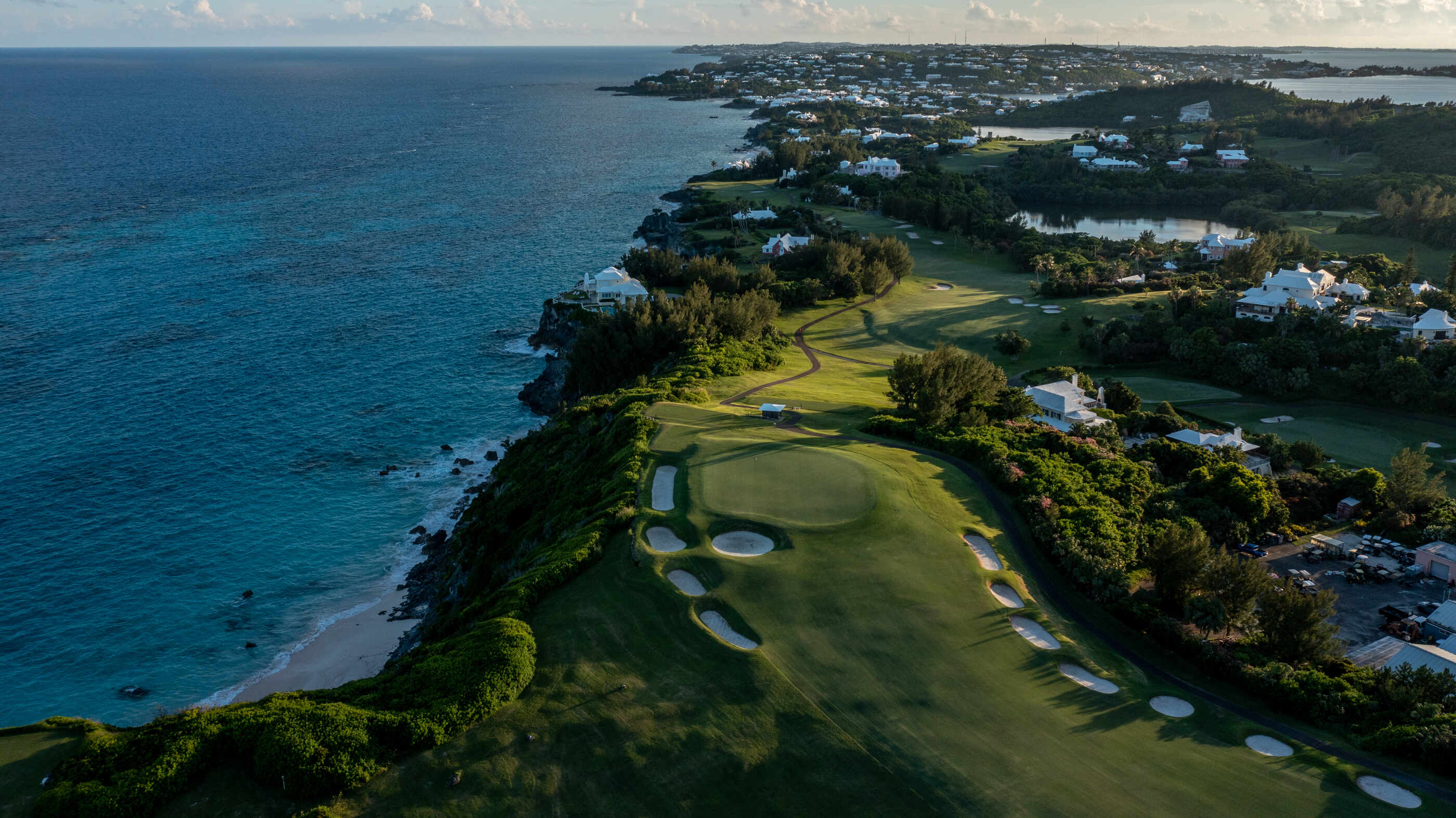 Mid Ocean Club
