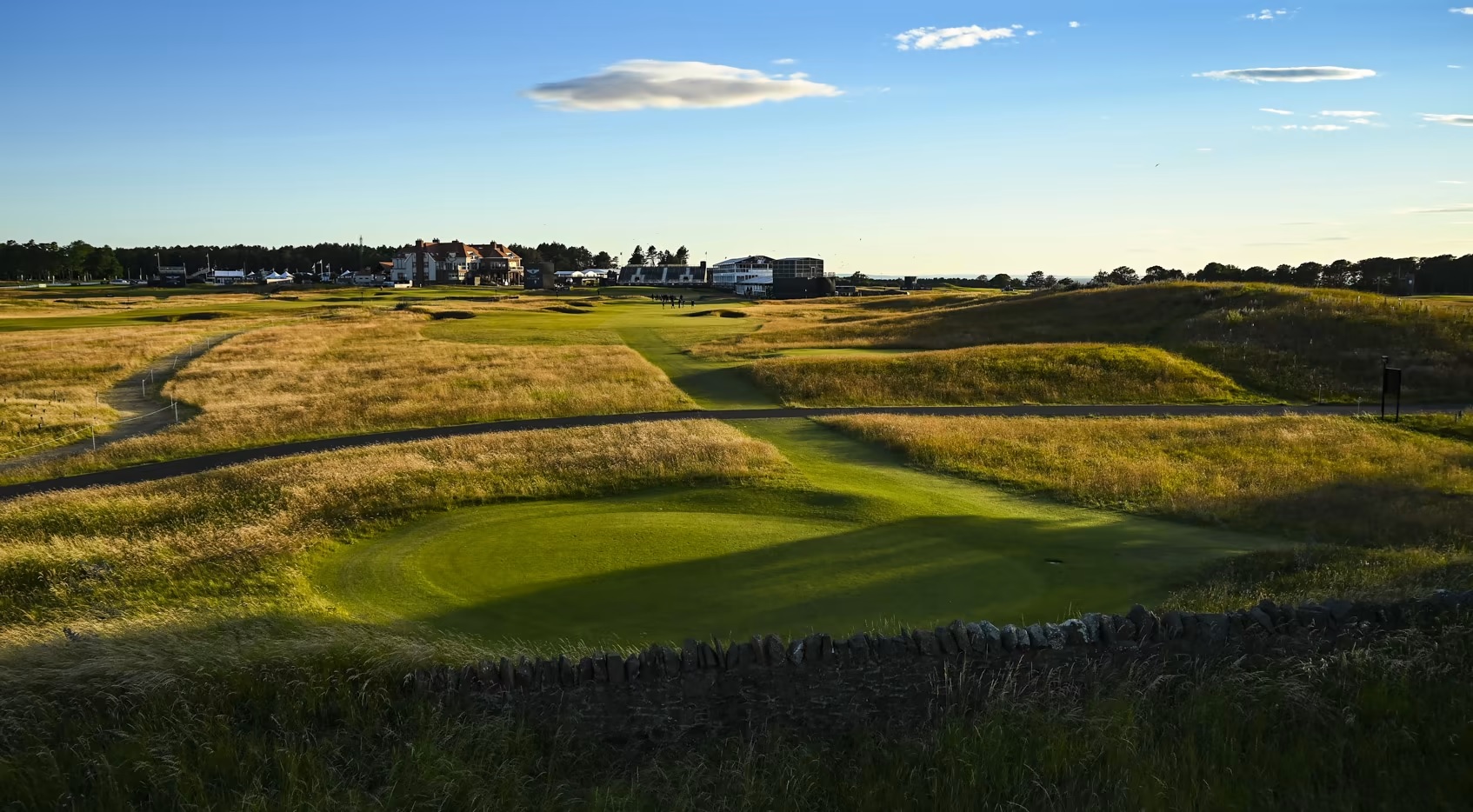 Tour Guide: Golf Renaissance