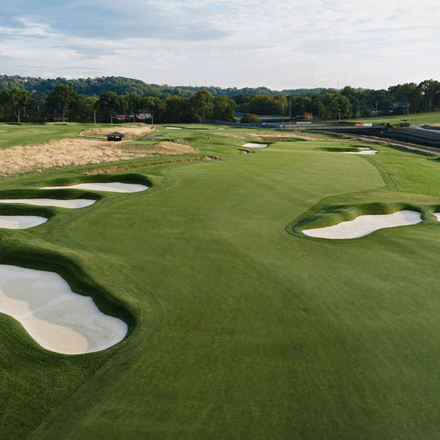 Oakmont Country Club 7th Hole
