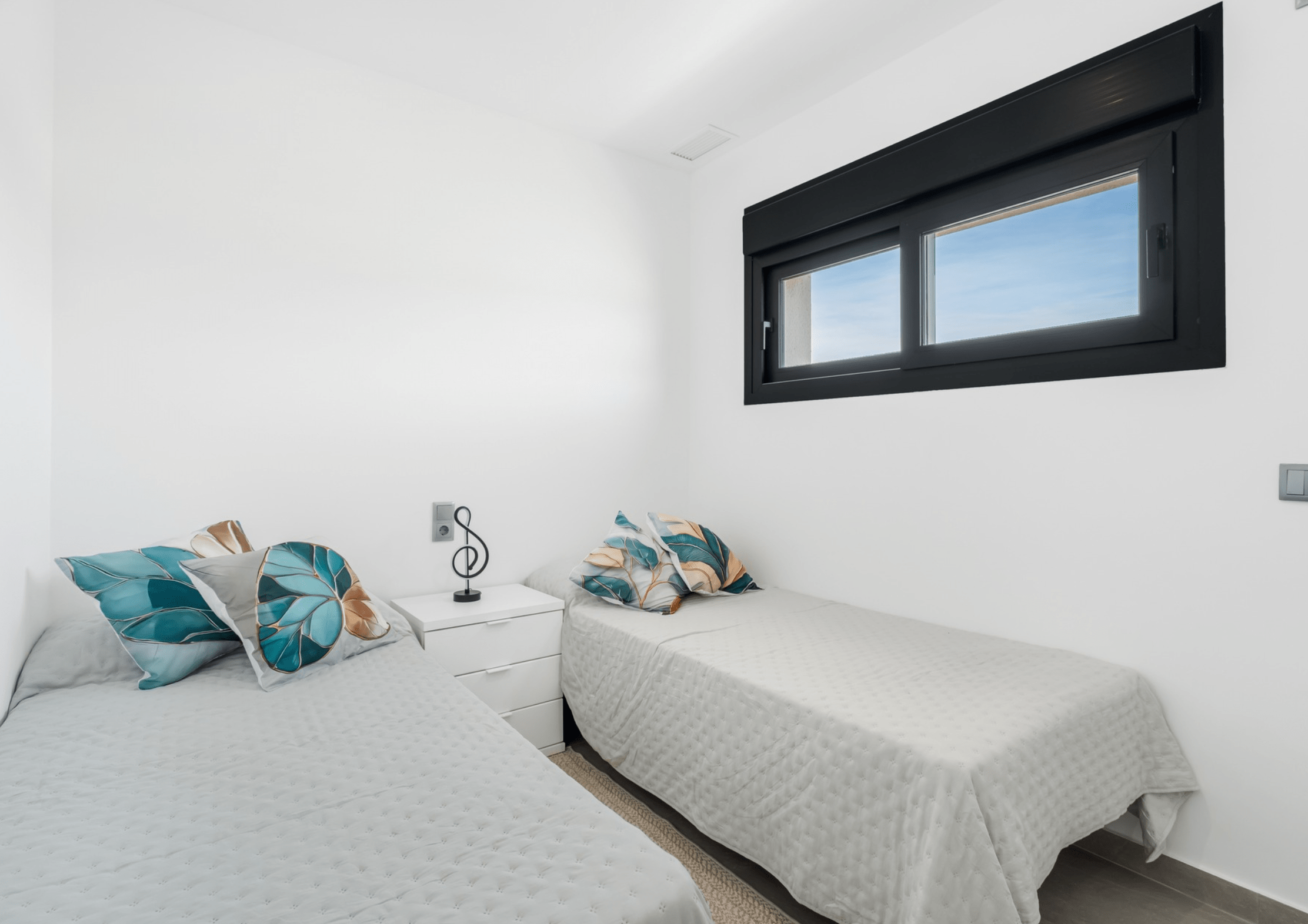 სახლი შეკვეთილში