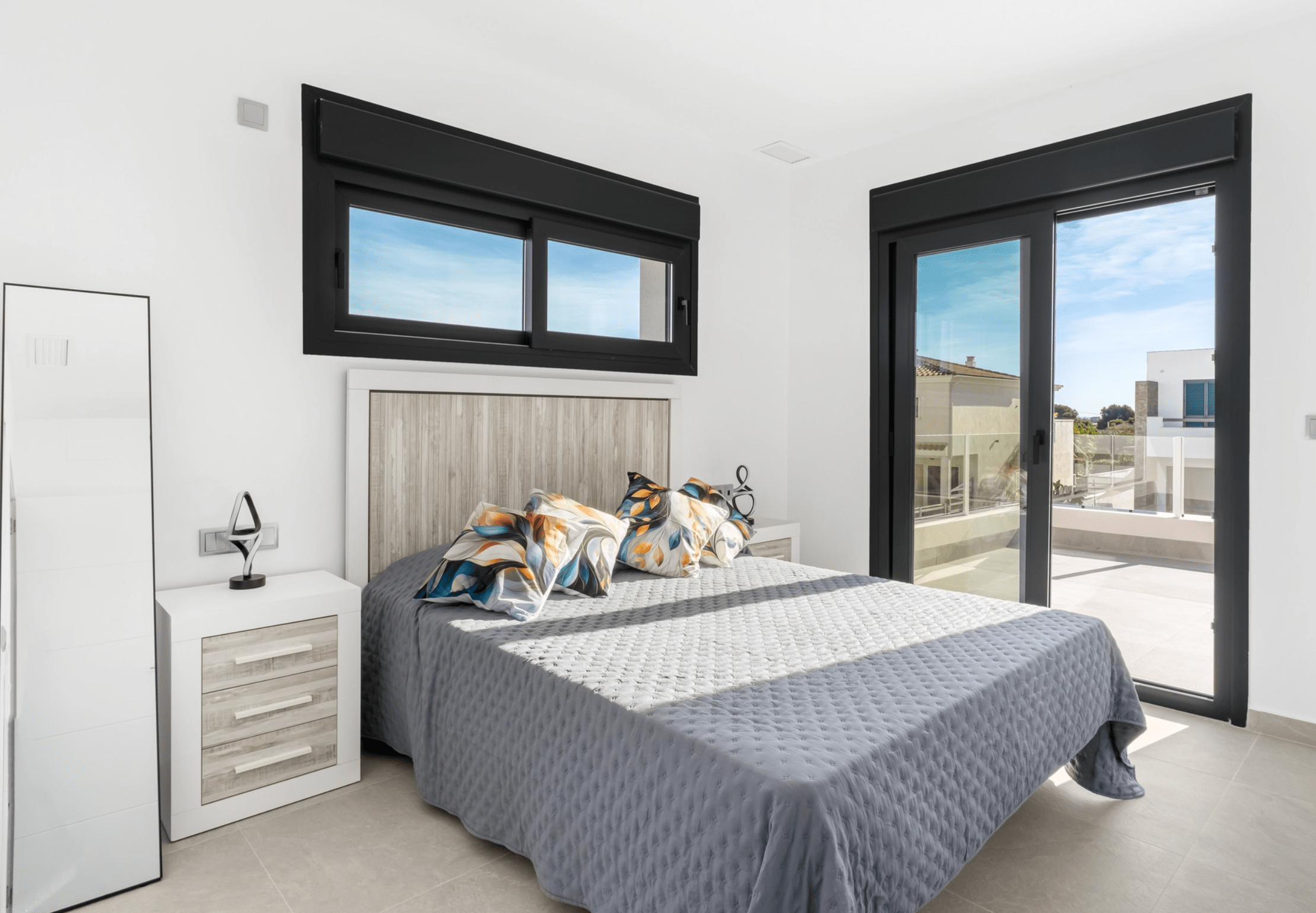 სახლი შეკვეთილში