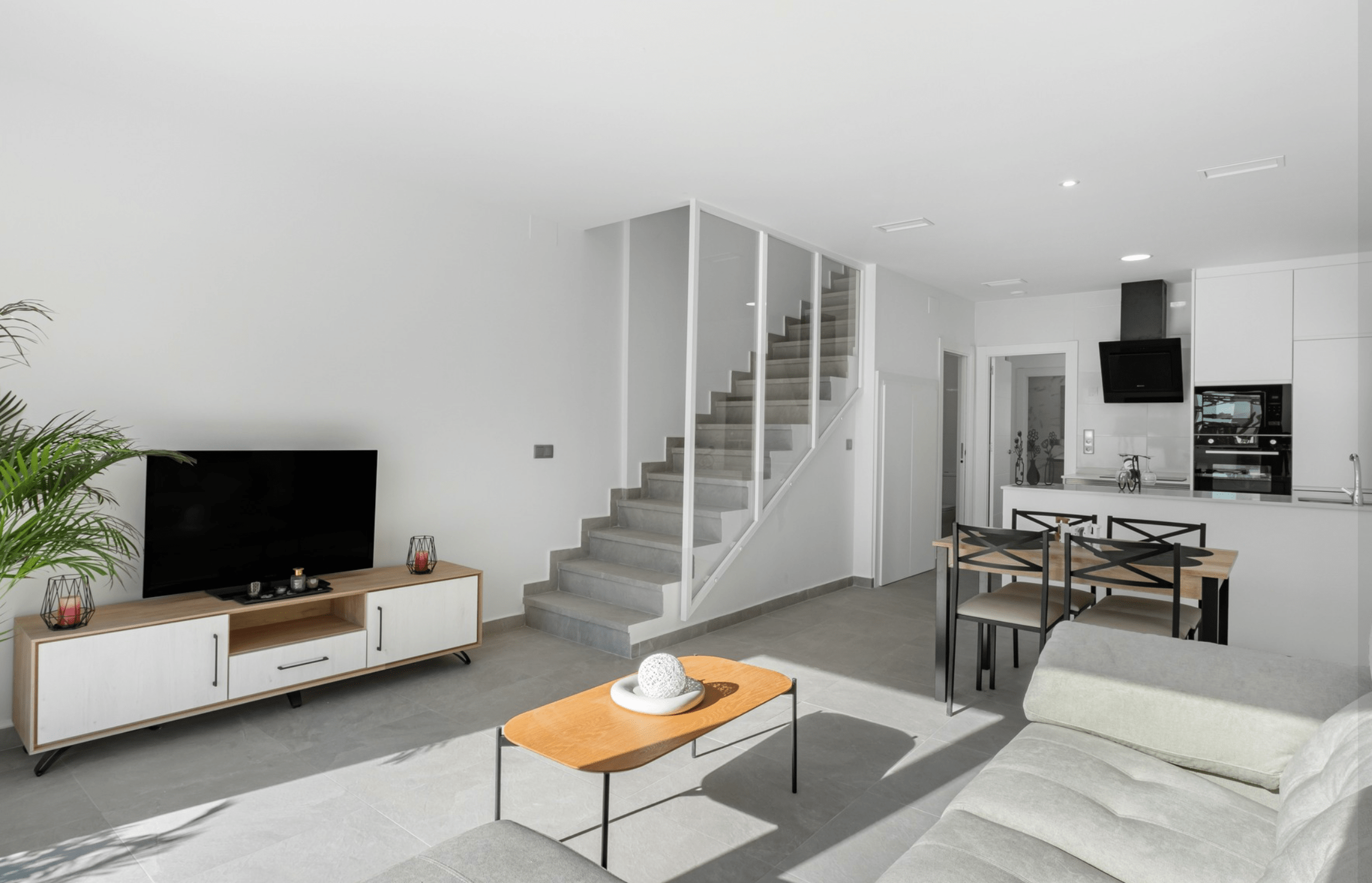 სახლი შეკვეთილში