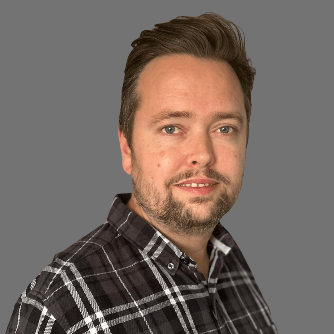 [headshot] image of customer (for a plumbing service)