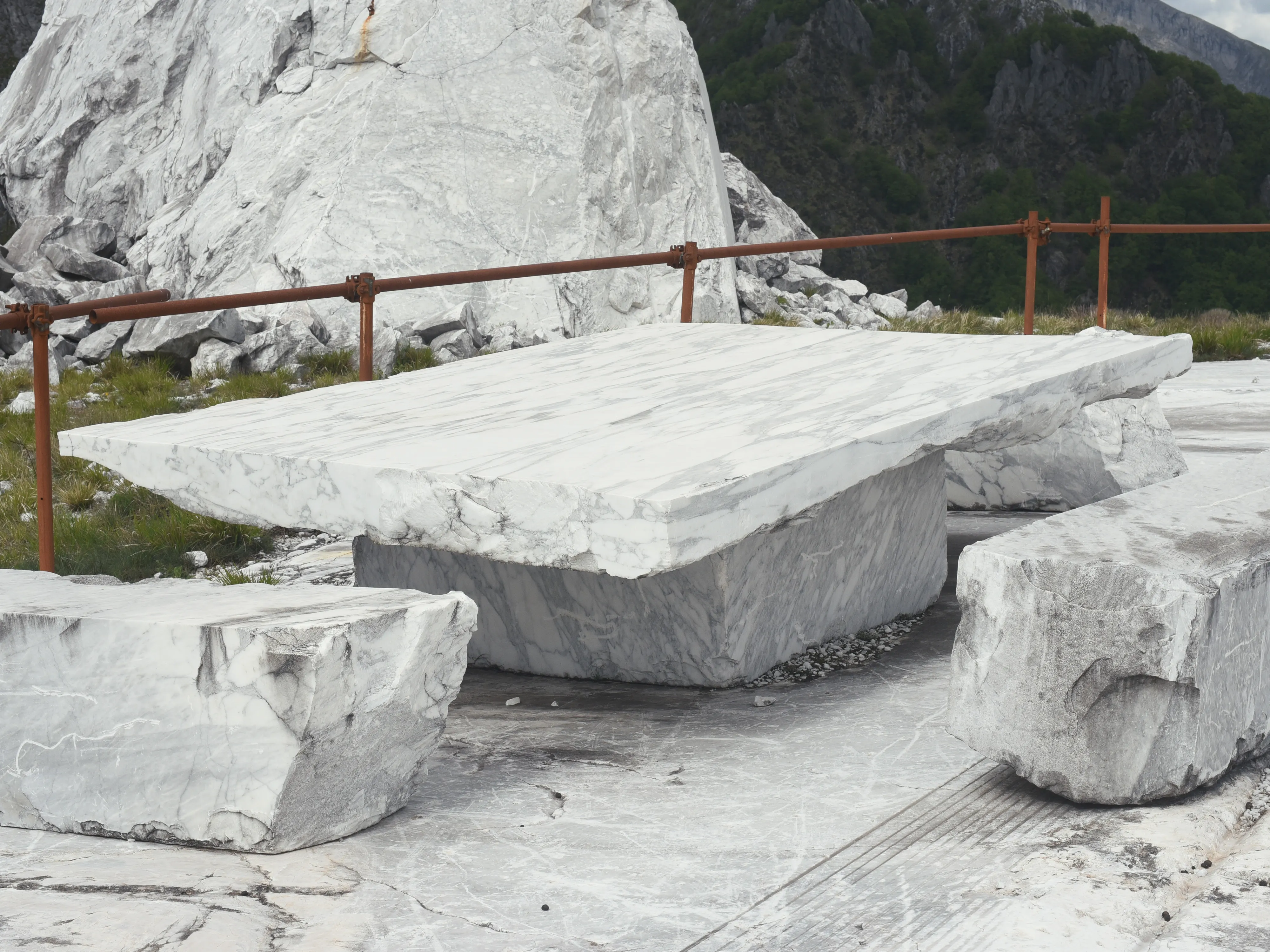Natural Stone in Scandinavian Homes : A Material Perspective