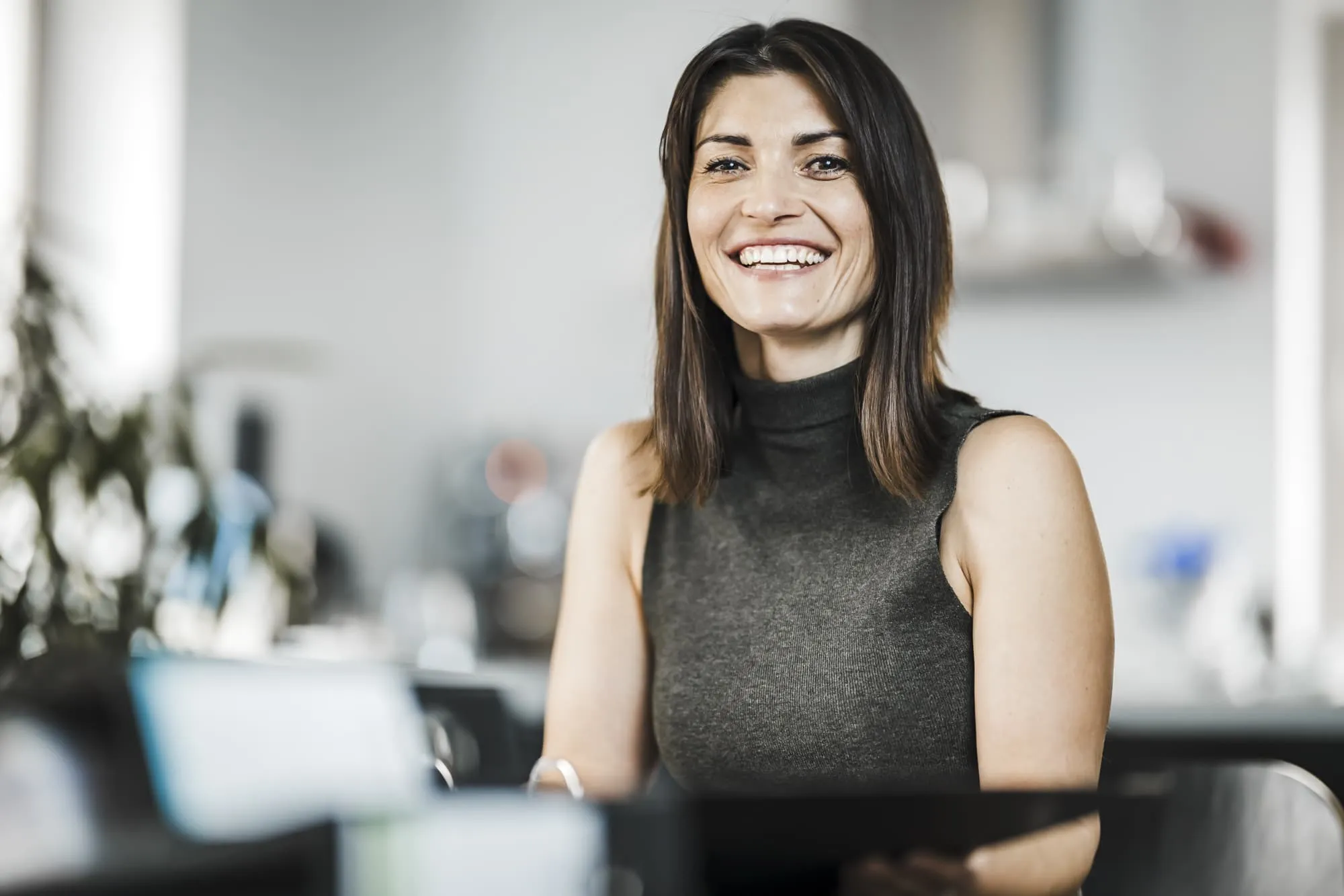 Office Managerin Modulacht Portrait Shot