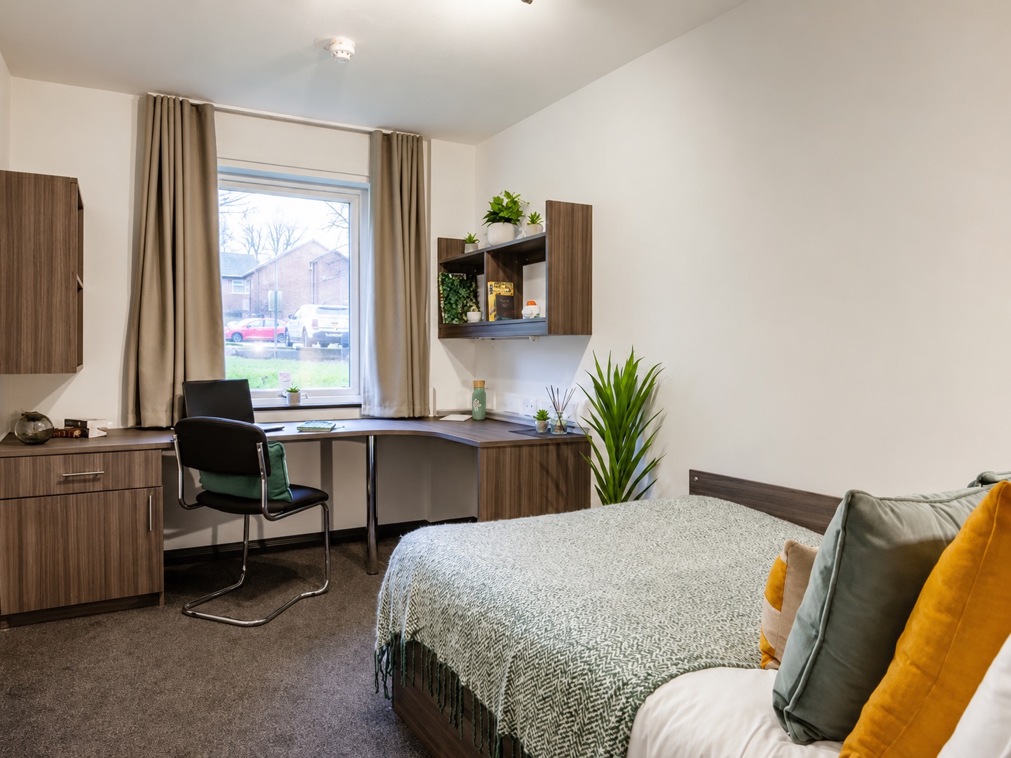 Platinum Ensuite bedroom at Foundry Court