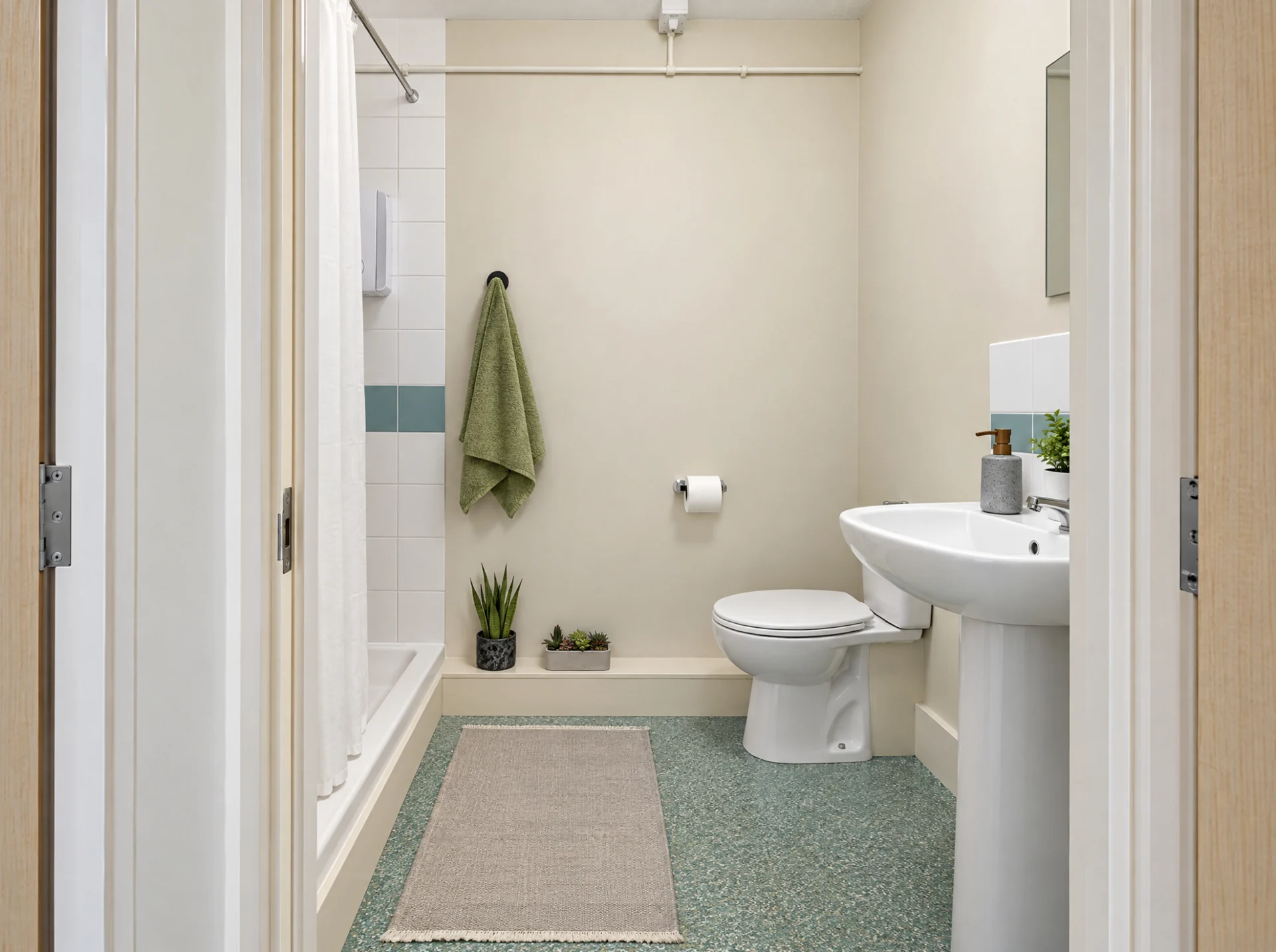 Shower room at Station Yard, Sheffield