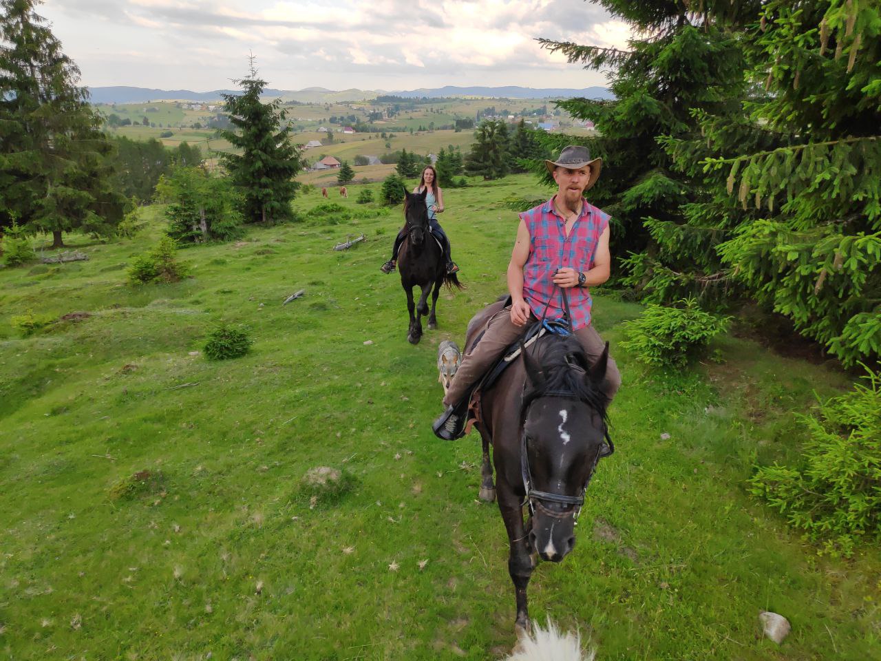 Tibis-ranch-marisel-horse-riding-echitatie