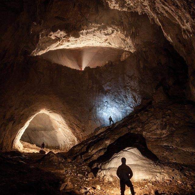 pestera-meziad-apuseni-caves-pesteri