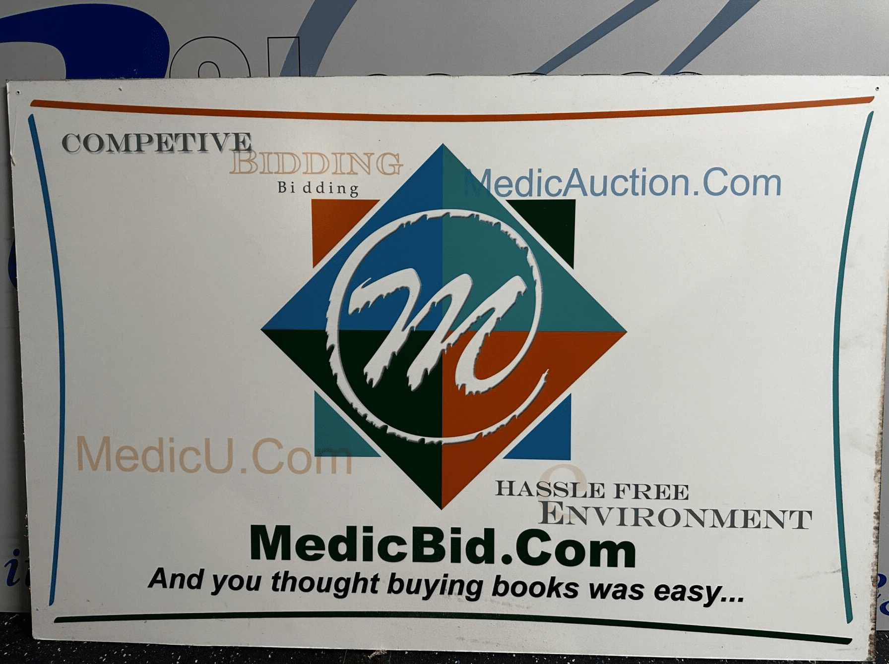 MedicBid.com logo