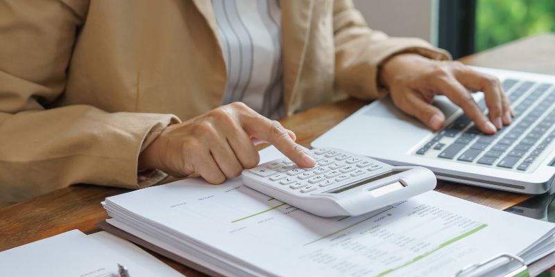 Person settling finances