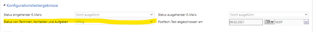 Ein Screenshot-Ausschnitt der Konfigurationstestergebnisse in Dynamics 365. Das Feld "Status von Terminen, Kontakten und Aufgaben" ist gelb markiert und zeigt den Wert "Erfolg" an.