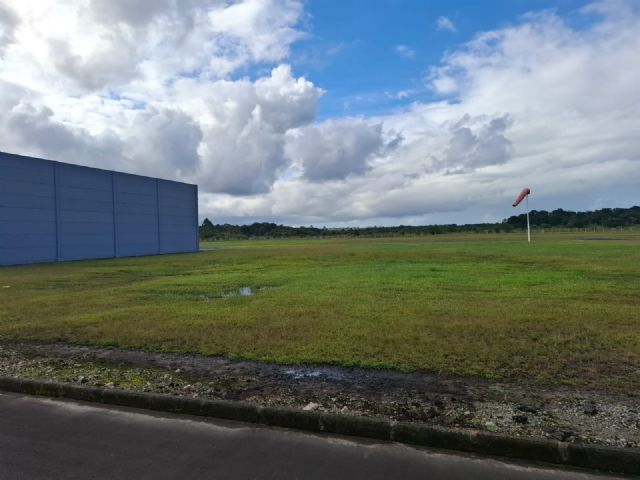Lote no Aeródromo Céu Azul