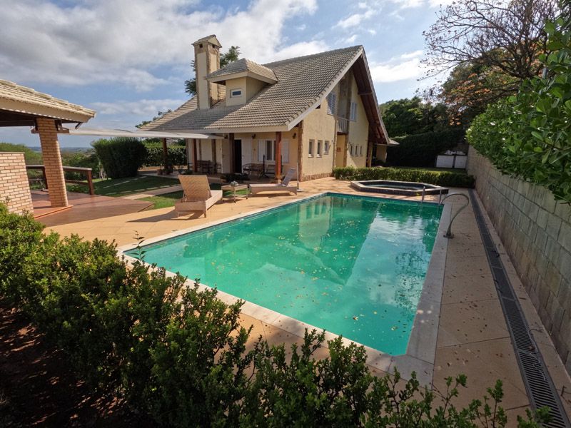 Casa com Hangar na Fazenda Bonanza