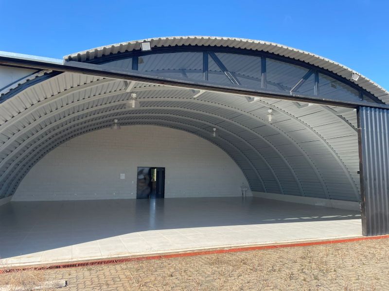 Casa-Hangar moderna na Fazenda Bonanza