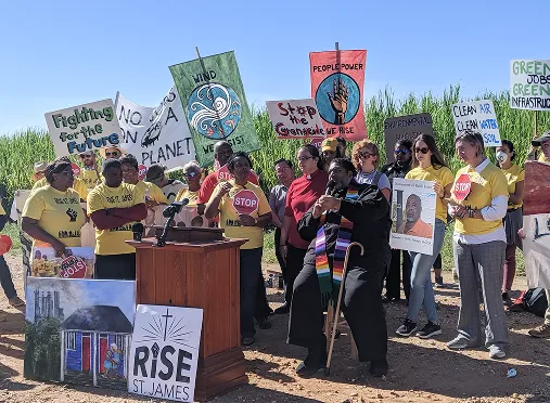 Image of people from Rise St James