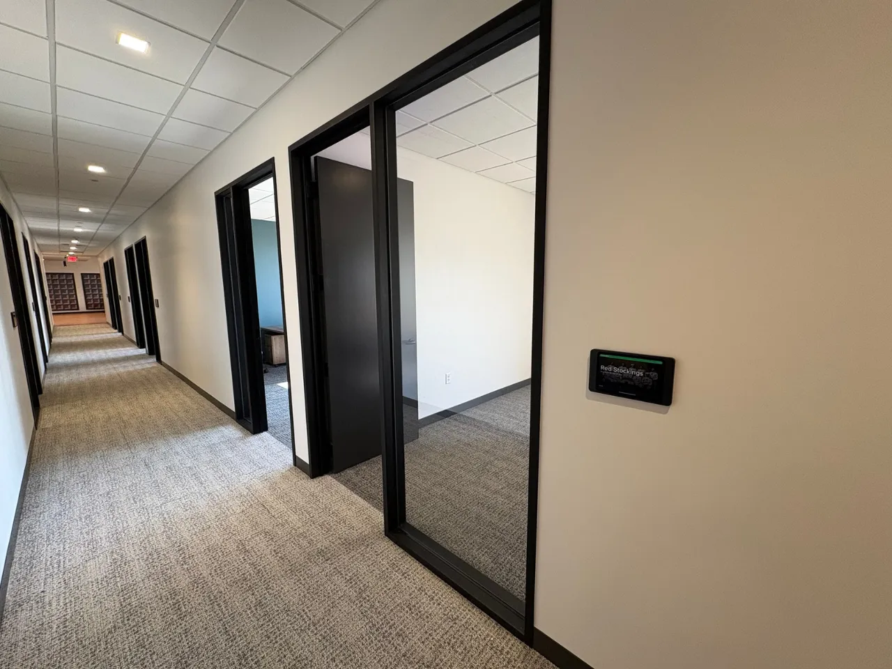 Training and classroom area designed for team education and onboarding at Power HRG’s Cincinnati office, built by Oswald Company.